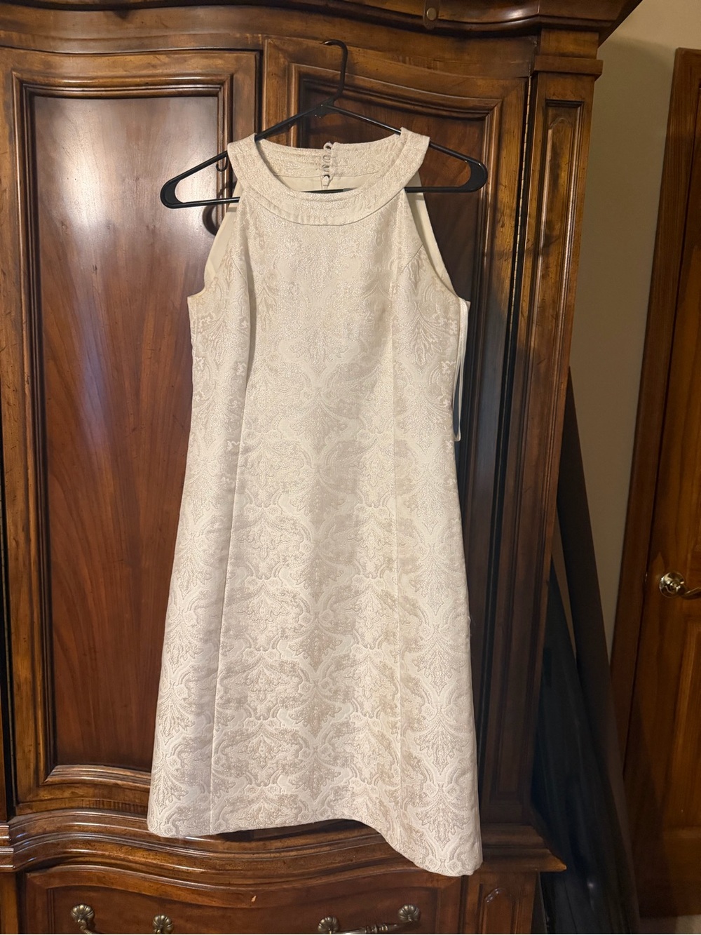 Ann Taylor Cream Jacquard Sleeveless Midi Dress